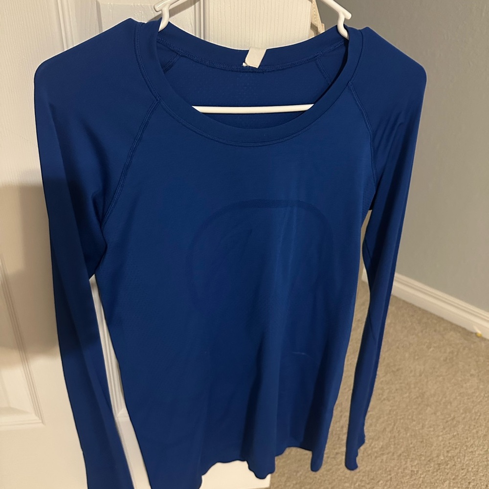Lululemon Athletica Blue Fitted Long Sleeve Tee